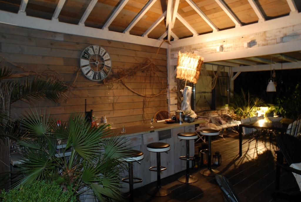 Le Domaine De La Lezardiere B&B Espiet エクステリア 写真